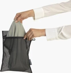 Brabantia Waszakjes In 2 Maten - Set Van 3 - Black 11 Brabantia Waszakjes In 2 Maten - Set Van 3 - Black -Huishoudelijke Schoonmaak 1161x1200