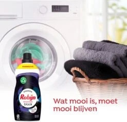 Robijn Klein & Krachtig Classics Black Velvet Vloeibaar Wasmiddel - 2 X 34 Wasbeurten - Voordeelverpakking -Huishoudelijke Schoonmaak 1200x1158 2