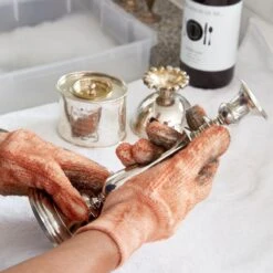 Hagerty Silver Gloves - Geïmpregneerde Handschoenen Voor Het Reinigen Van Zilver En Verzilverde Items 10 Hagerty Silver Gloves - Geïmpregneerde Handschoenen Voor Het Reinigen Van Zilver En Verzilverde Items -Huishoudelijke Schoonmaak 1200x1200 1592