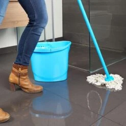 Secucare Anti Slip Spray 100ml - Antislip Voor Tegelvloeren -Huishoudelijke Schoonmaak 1200x1200 1677