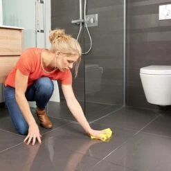 Secucare Anti Slip Spray 100ml - Antislip Voor Tegelvloeren -Huishoudelijke Schoonmaak 1200x1200 1679