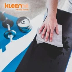 Schoonmaakdoekjes - Ontsmettingsdoekjes - Desinfectiedoekjes - Desinfectie Doekjes - KleenMe - Alcohol Doekjes - Alcoholdoekjes - Allesreiniger Zachte Antibacteriële Alcohol Wipes- 100 Doekjes - Met Dispenser - 70% Alcohol - 185 X 110mm -Huishoudelijke Schoonmaak 1200x1200 1699