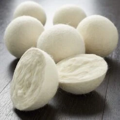 Merkloos Droger Ballen XL 8 Stuks – Zero Waste Dryer Balls - Duurzaam – Wasverzachter – Herbruikbare Drogerballen – Droogt De Was Sneller – Tiny Panda 19 Merkloos Droger Ballen XL 8 Stuks – Zero Waste Dryer Balls - Duurzaam – Wasverzachter – Herbruikbare Drogerballen – Droogt De Was Sneller – Tiny Panda -Huishoudelijke Schoonmaak 1200x1200 27