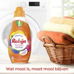 Robijn Klein & Krachtig Color Vloeibaar Wasmiddel - 152 Wasbeurten - Voordeelverpakking 18 Robijn Klein & Krachtig Color Vloeibaar Wasmiddel - 152 Wasbeurten - Voordeelverpakking -Huishoudelijke Schoonmaak 1200x1200 531