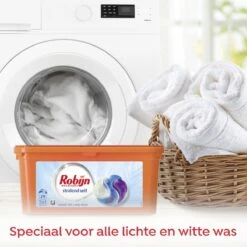 Robijn Stralend Wit Wascapsules - 3 X 29 Wasbeurten - Halfjaarbox 16 Robijn Stralend Wit Wascapsules - 3 X 29 Wasbeurten - Halfjaarbox -Huishoudelijke Schoonmaak 1200x1200 711