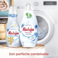 Robijn Klein & Krachtig Stralend Wit Vloeibaar Wasmiddel - 8 X 19 Wasbeurten - Voordeelverpakking 15 Robijn Klein & Krachtig Stralend Wit Vloeibaar Wasmiddel - 8 X 19 Wasbeurten - Voordeelverpakking -Huishoudelijke Schoonmaak 1200x1200 891
