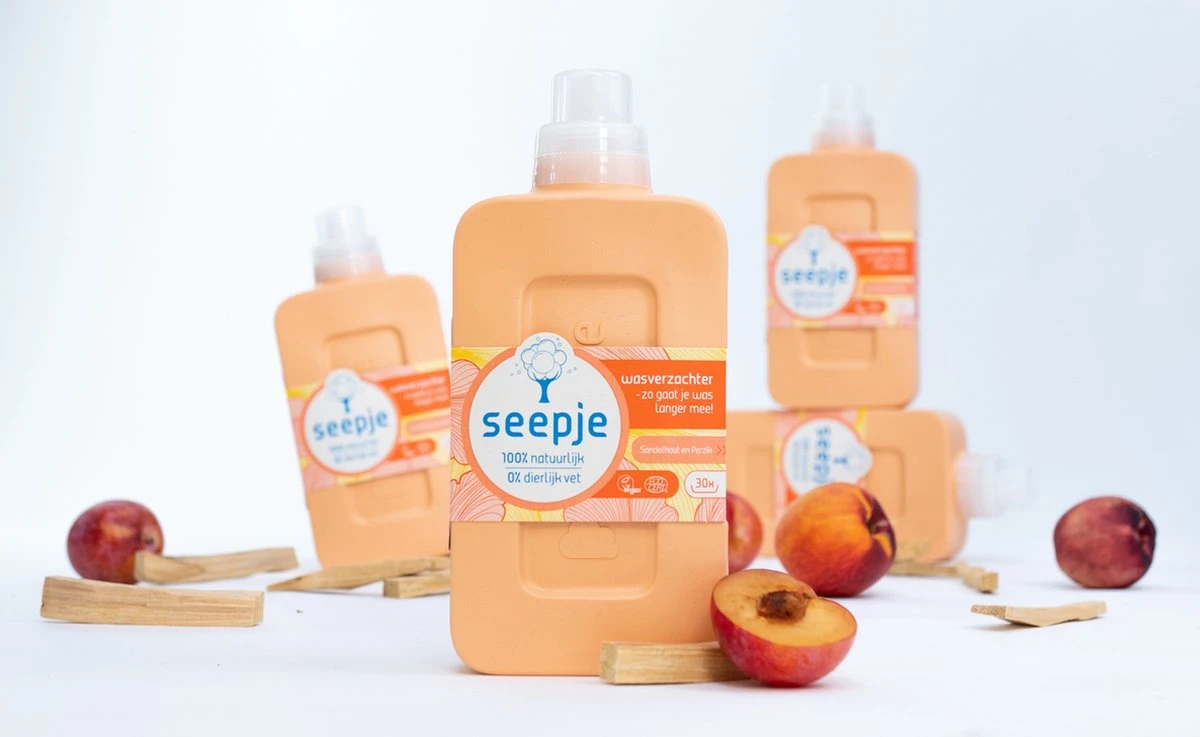 Seepje Wasverzachter - Sandelhout En Perzik – Natuurlijke Ingredienten - 4 X 30 Wasbeurten - 4 X 750ML 6 Seepje Wasverzachter - Sandelhout En Perzik – Natuurlijke Ingredienten - 4 X 30 Wasbeurten - 4 X 750ML - Afbeelding 4